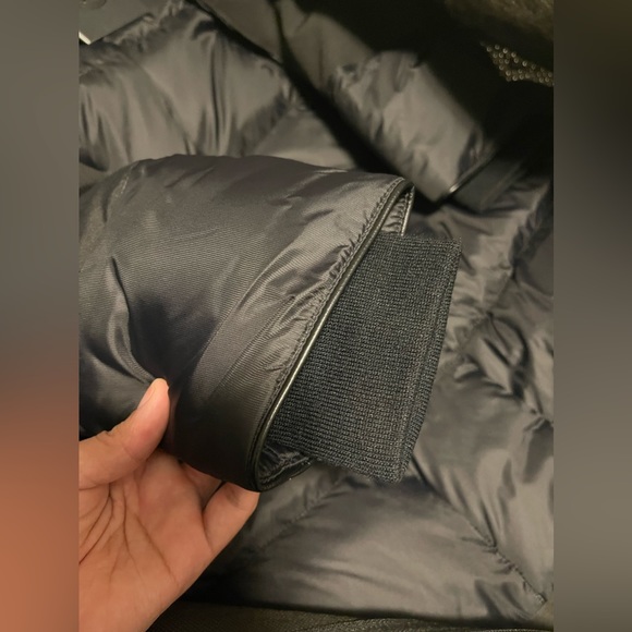 *SOLD* CANADA GOOSE Altona Parka - Picture 8 of 16